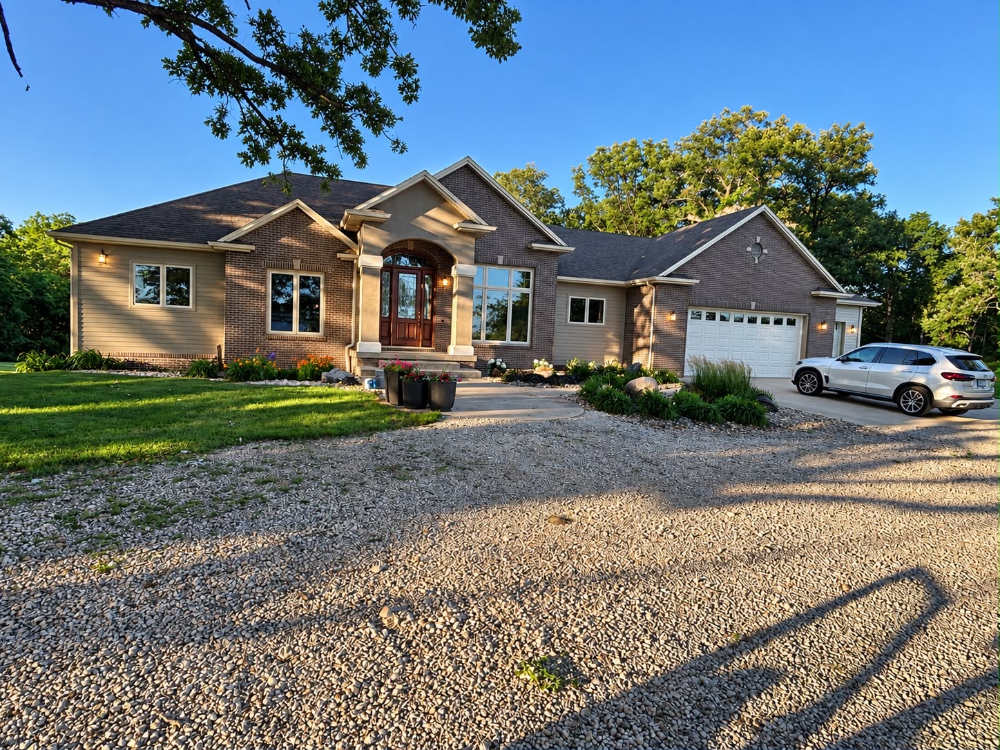 Remodeling and roofing service